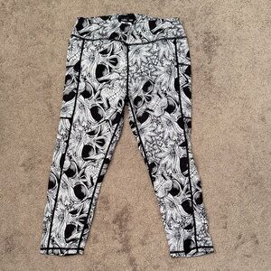 CVG Color Me Bad Capri Leggings